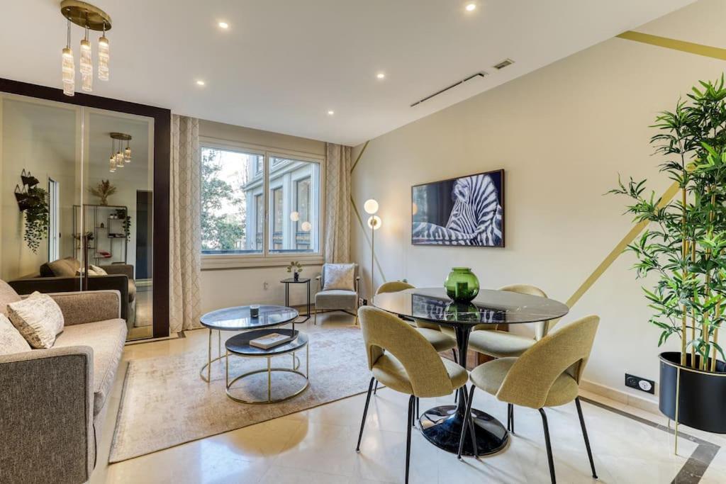 Montaigne Executive Suite ปารีส ภายนอก รูปภาพ