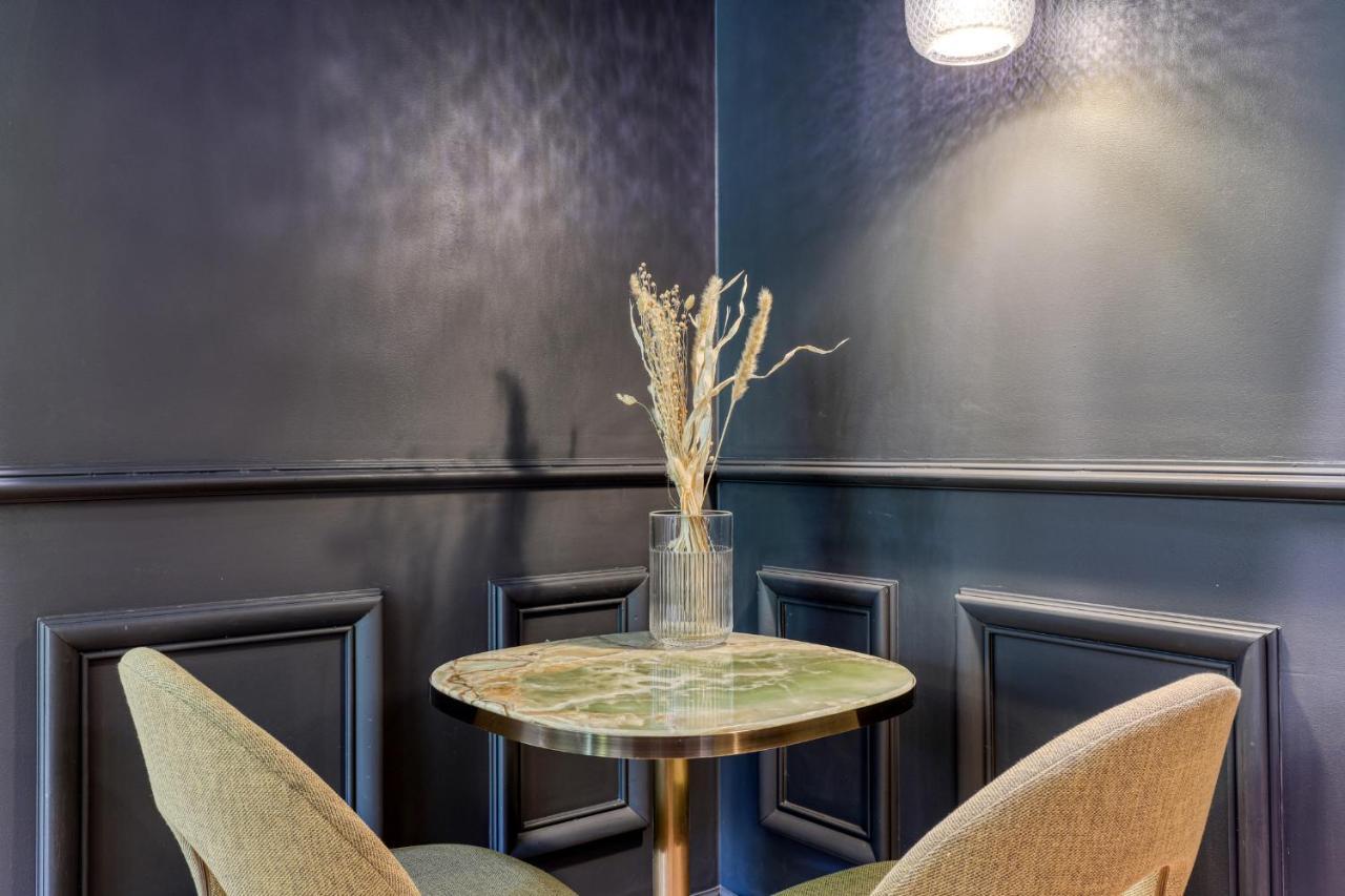 Montaigne Executive Suite ปารีส ภายนอก รูปภาพ